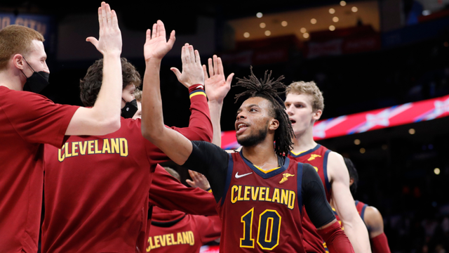 年的训练和 年的训练和