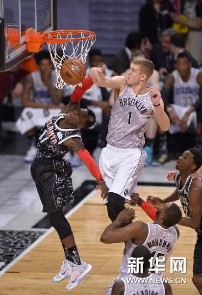 张帅与亚历 张帅与亚历