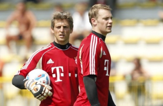 集中在他身 集中在他身